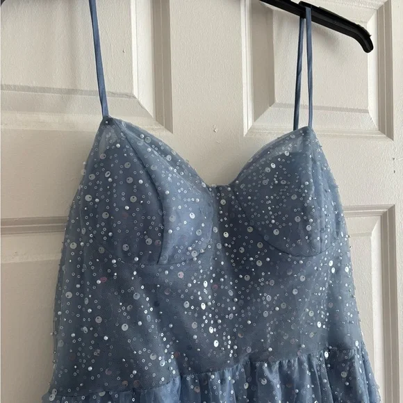 Elegant Blue Sequin Prom Dress - Picture 3 of 7